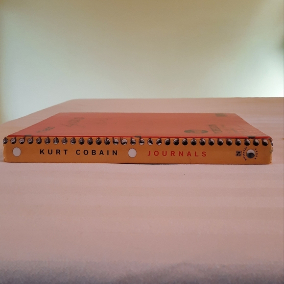 Kurt Cobain Journals First Edition Hard Cover Autobiography - Picture 6 of 10
